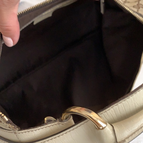Authentic Gucci GG Horsebit Hobo Bag - Picture 8 of 12
